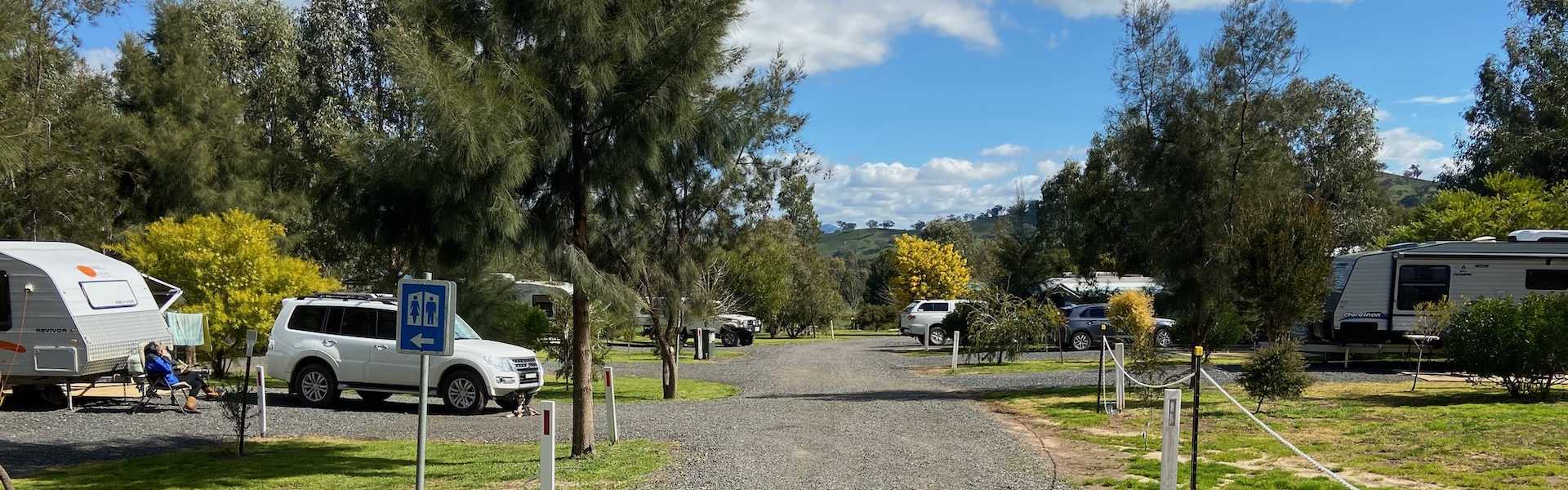Kui Parks, Coolac Cabins & Camping