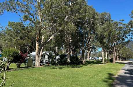 Kui Parks, Diamond Waters Caravan Park, Dunbogan, Caravan Sites