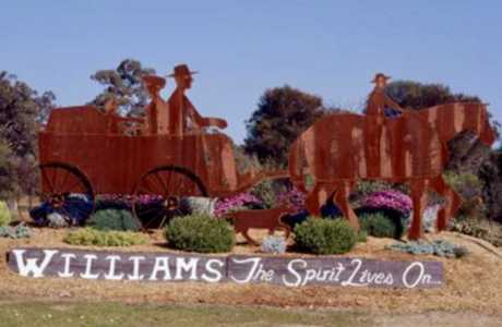 Williams Motel & Shady Acres Caravan Park