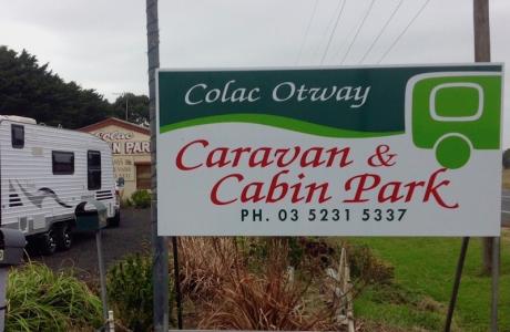 Kui Parks, Colac Otway Caravan & Cabin Park, Signage