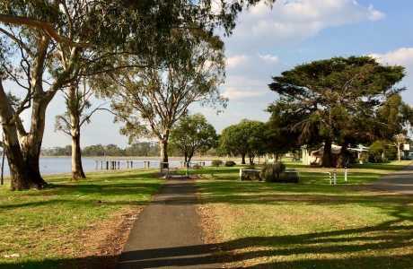 Kui Parks, Edenhope Lakeside Tourist Park