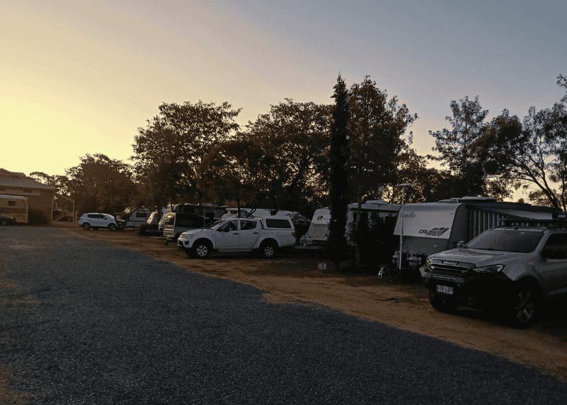 monto caravan and cabin park caravans on drive