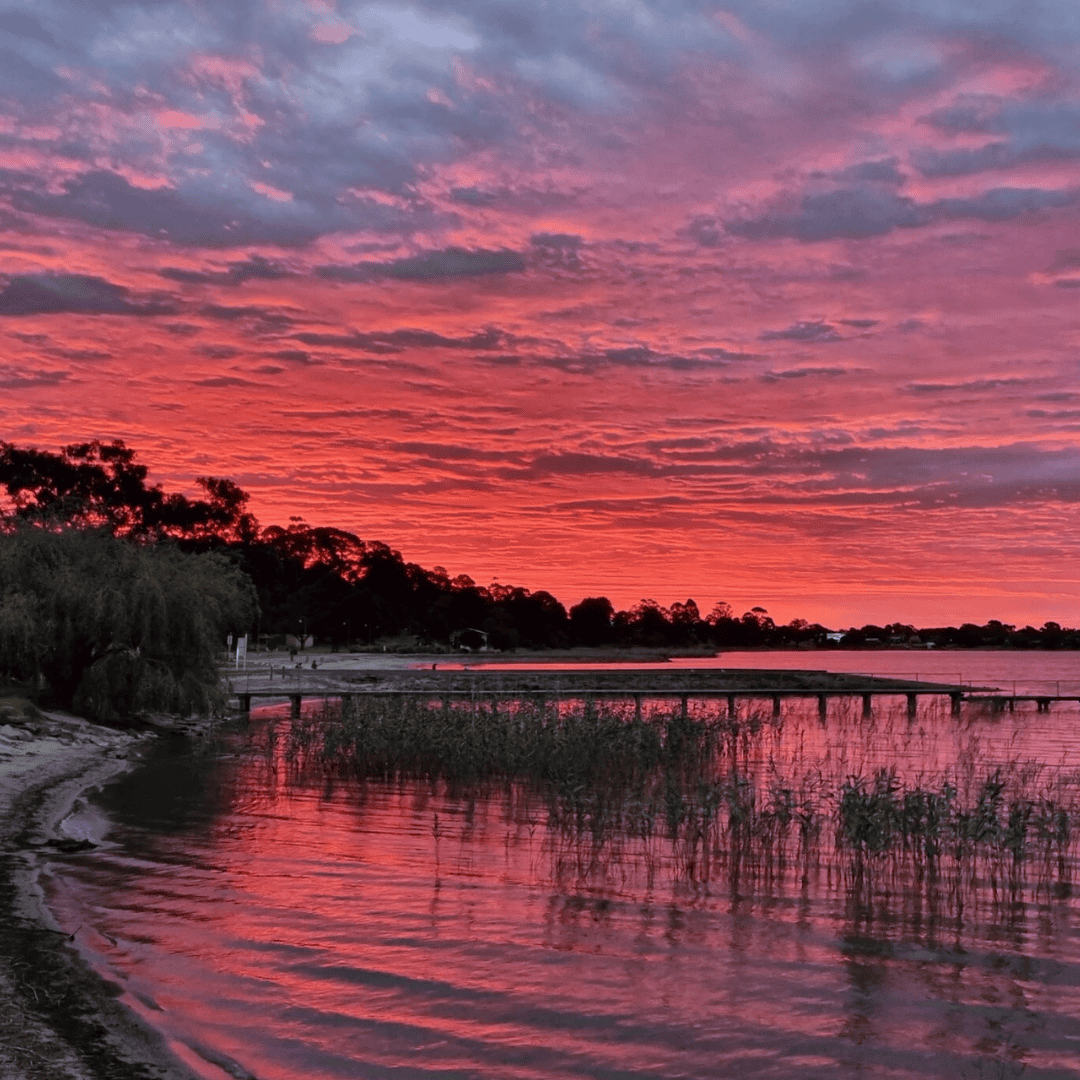 Lake Colac Holiday Park sunset