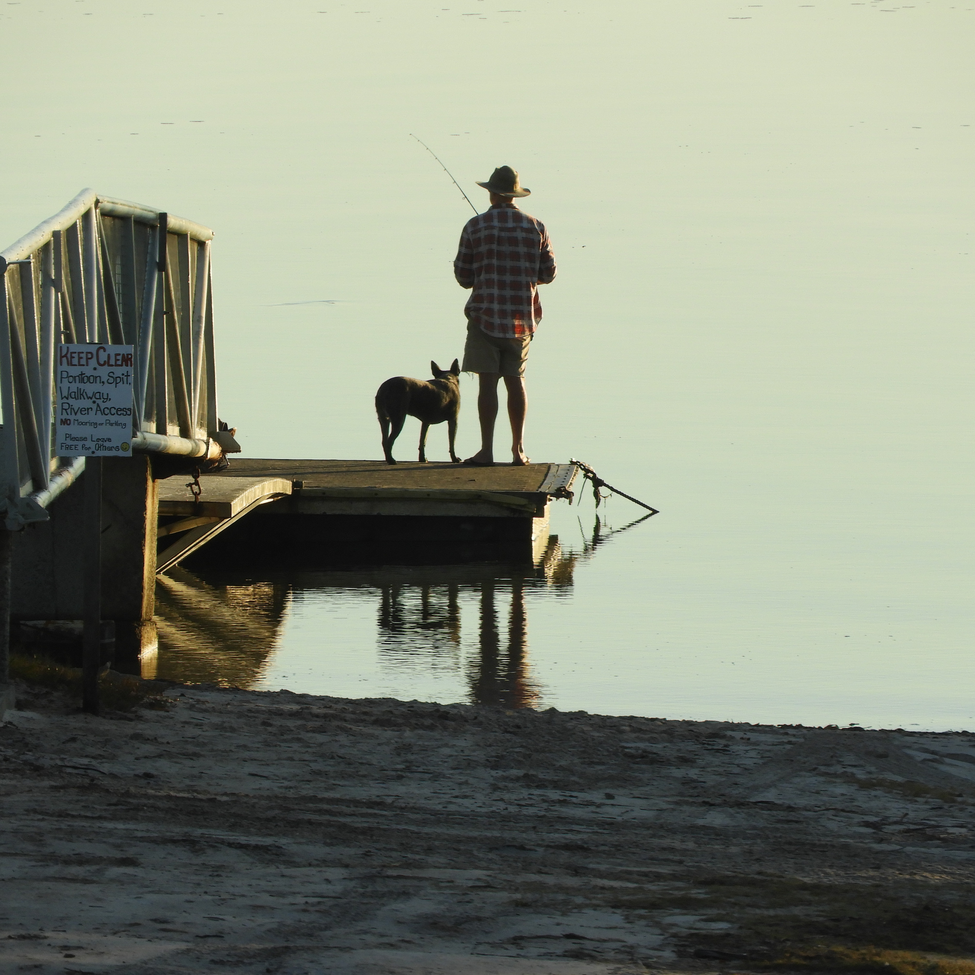 Riverside Burrum Heads, Kui Parks, Fraser Coast, Fishing, Pet Friendly