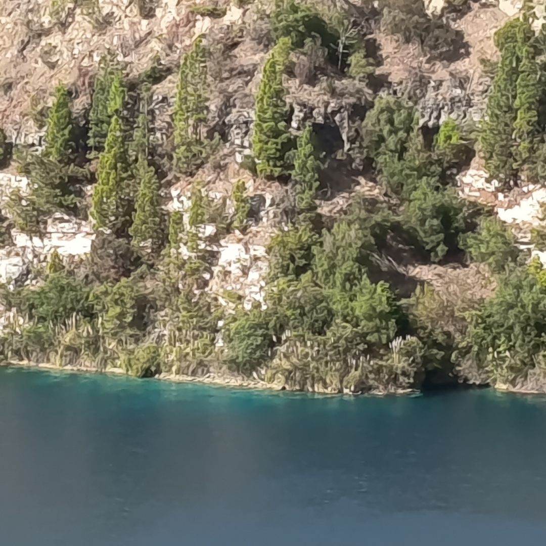 mount gambier lake