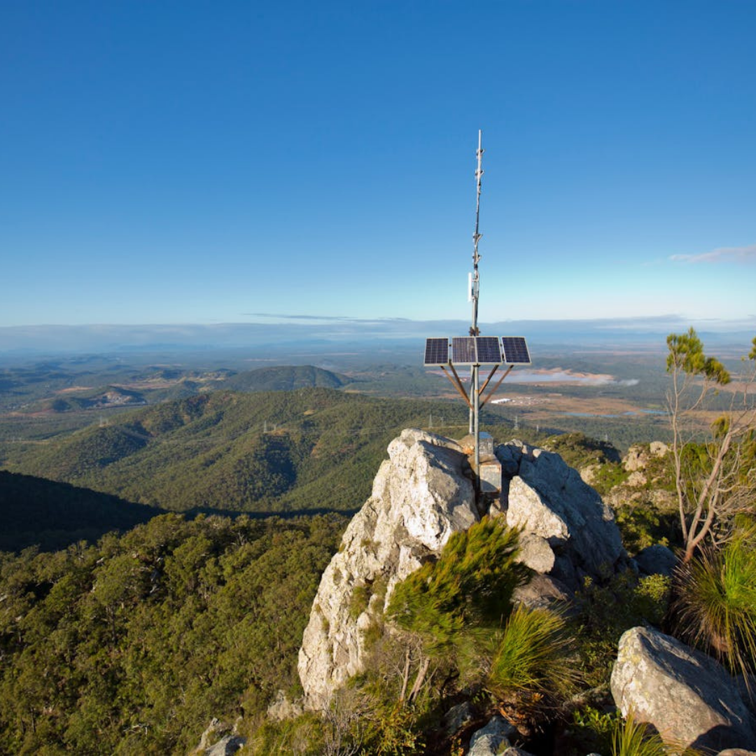 mount larcom tourist park kui parks mountain
