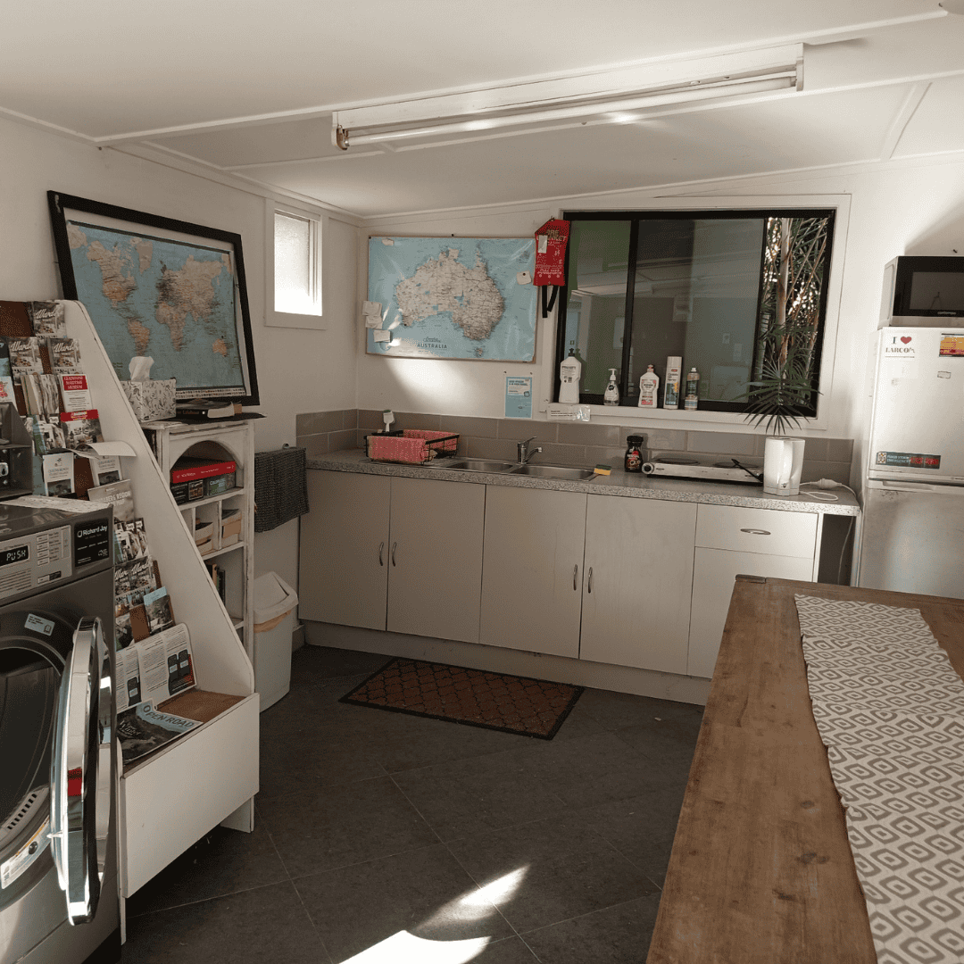 Laundry & Kitchen