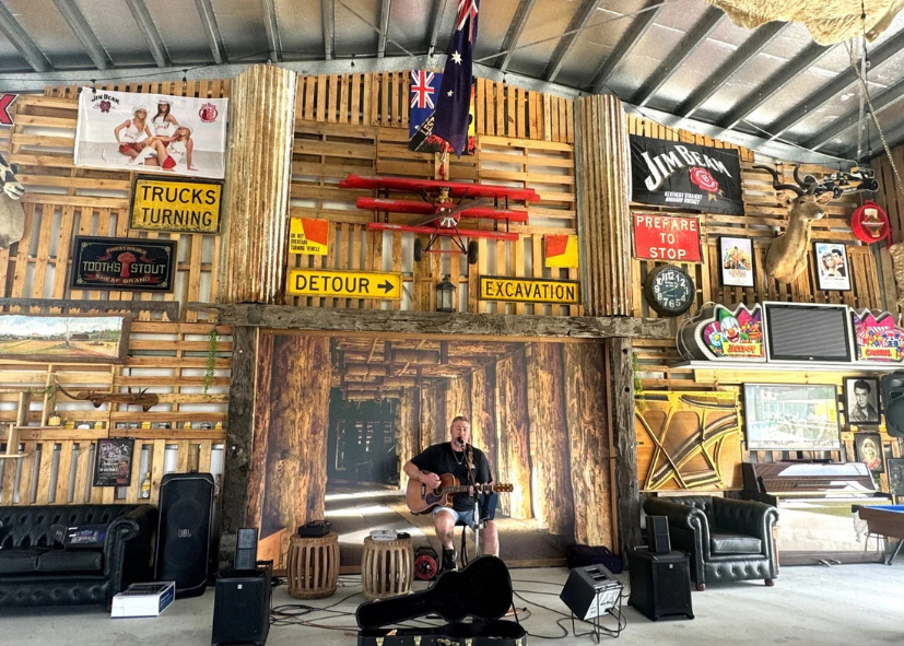 fraser coast kui parks wide bay getaway barn music