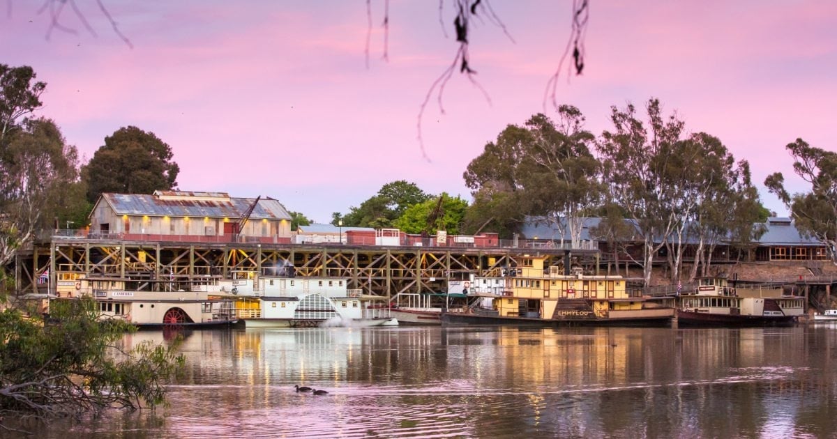 Explore the Murray River: 15-Night Caravan Adventure