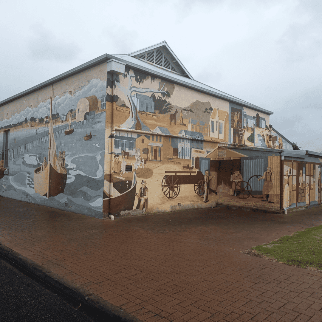 MacDonnell Mural